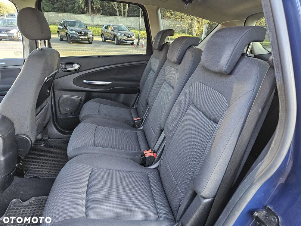 Ford S-Max 2.0 TDCi DPF Champions Edition - 9