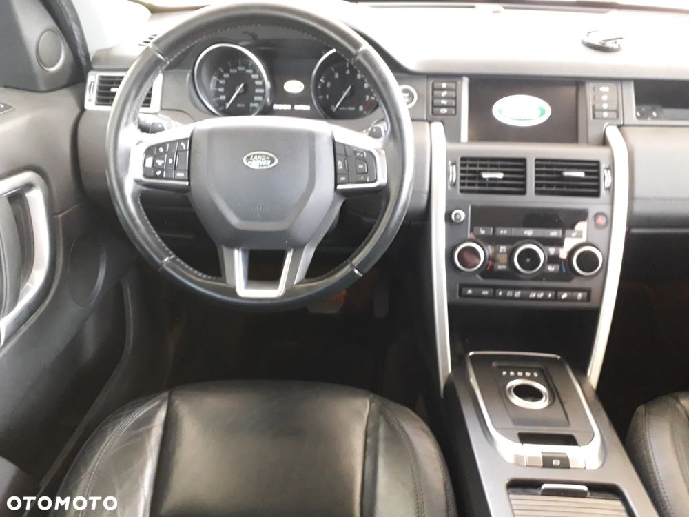 Land Rover Discovery Sport 2.0 Si4 HSE Luxury - 36