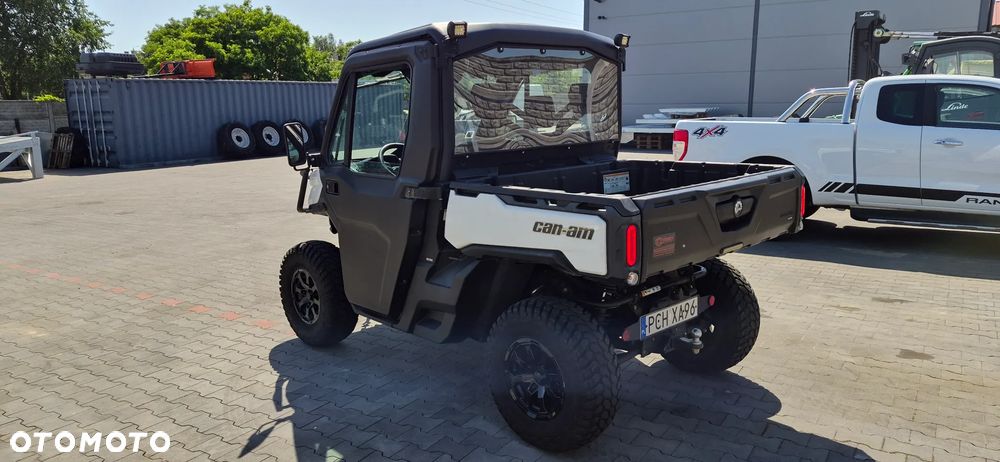 Can-Am Inny - 4