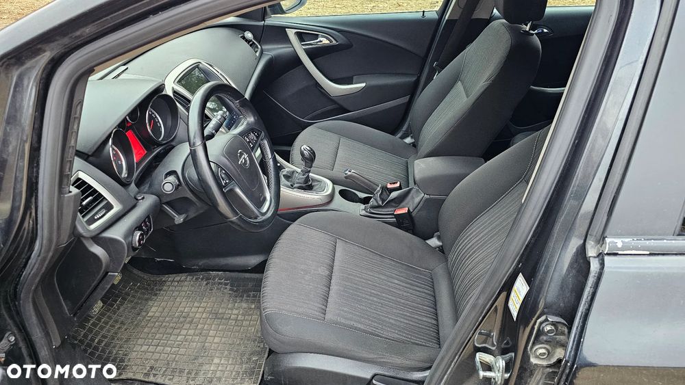 Opel Astra 1.7 CDTI - 10