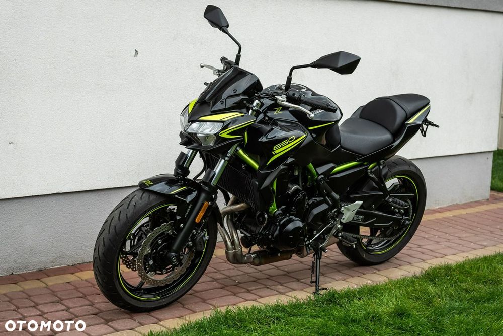 Kawasaki Z 650 - 7