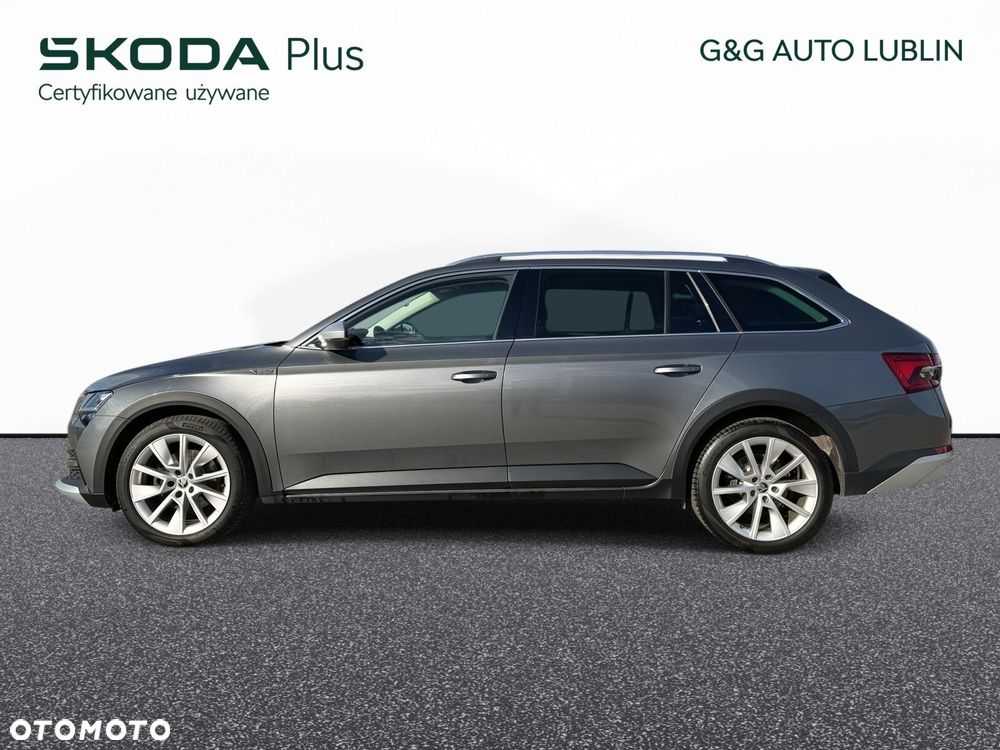Skoda Superb 2.0 TDI SCR 4x4 Scout DSG - 9
