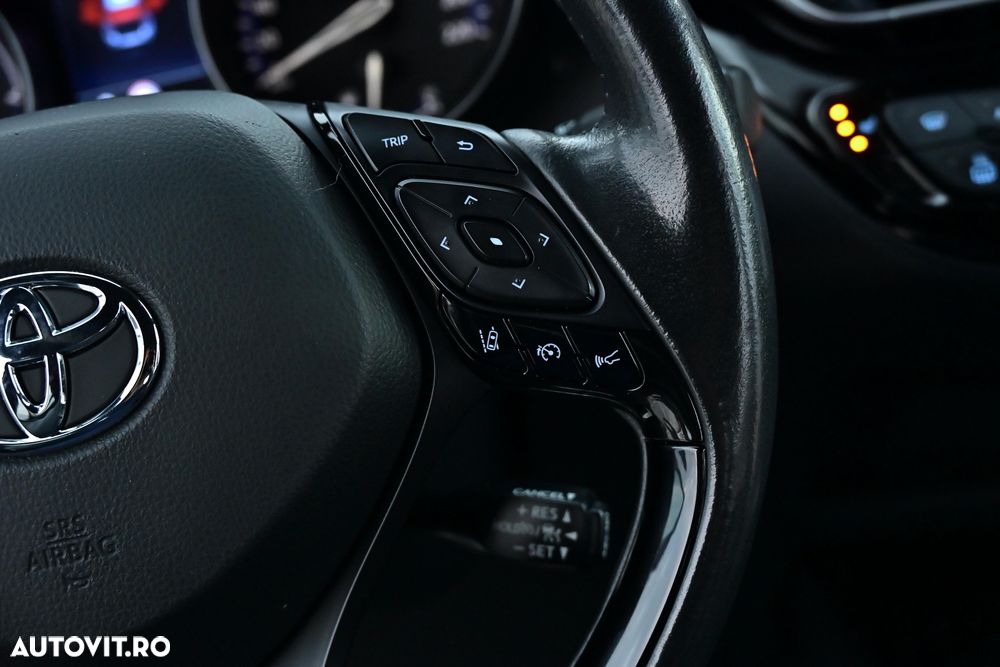 Toyota C-HR 2.0 HSD 184 CP 4x2 CVT Special Edition - 17