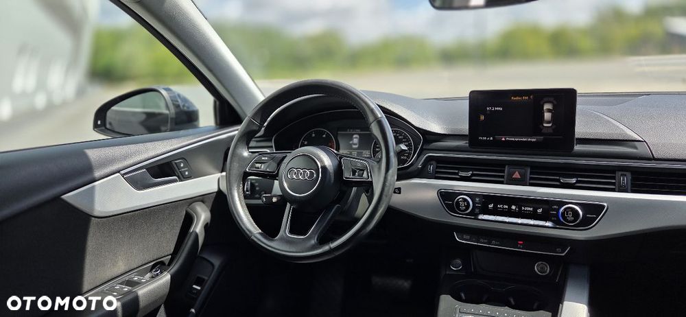 Audi A4 Limousine 2.0 TDI S tronic quattro - 30