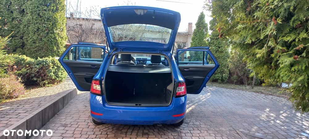 Skoda Fabia 1.0 Ambition - 36