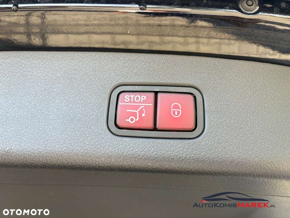 Mercedes-Benz GLC 220 d 4Matic 9G-TRONIC Avantgarde Advanced - 34
