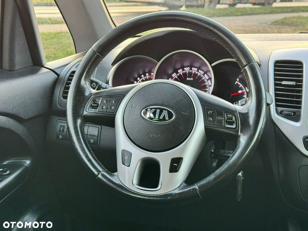 Kia Venga - 20