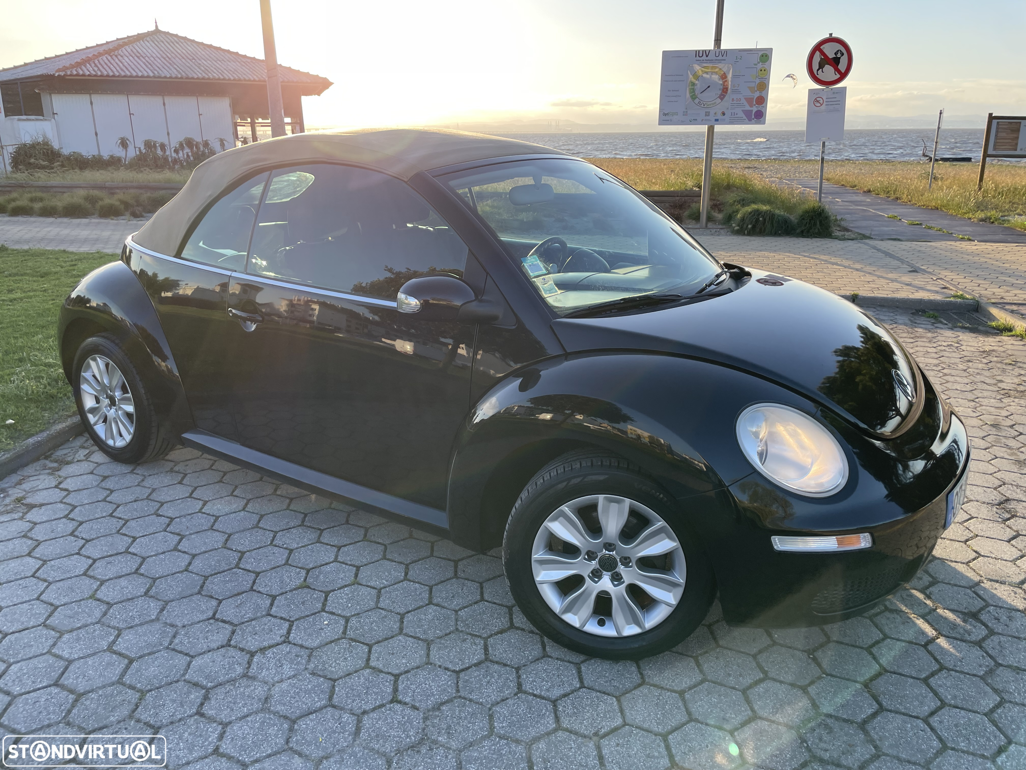 VW New Beetle Cabriolet 1.4 - 6