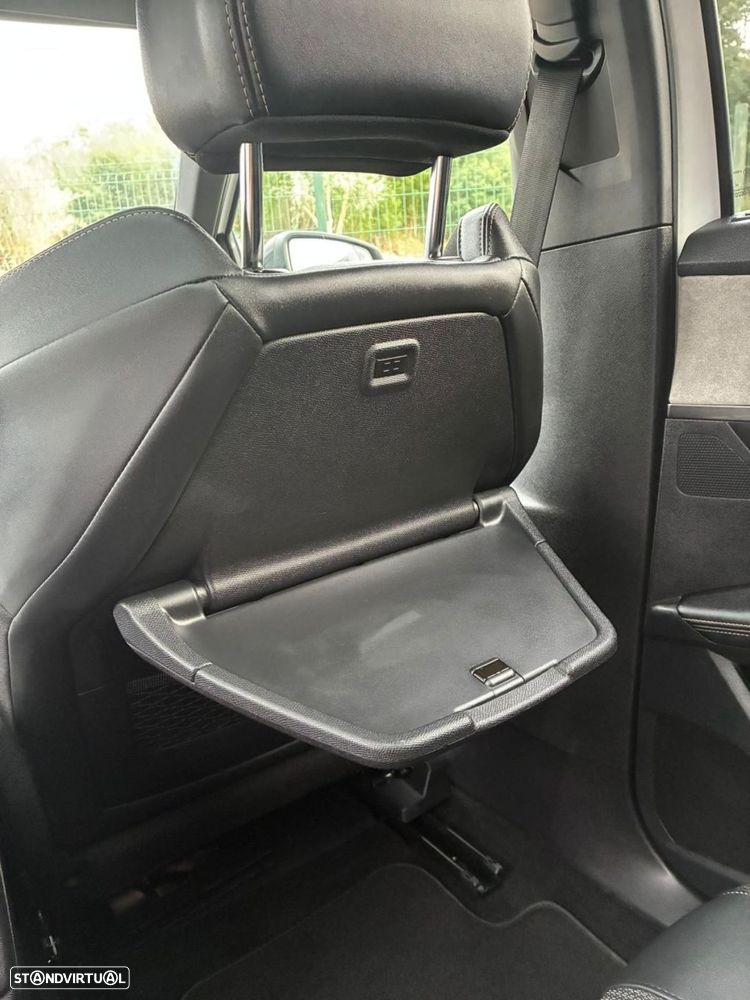 Peugeot 5008 1.5 BlueHDi GT EAT8 - 22