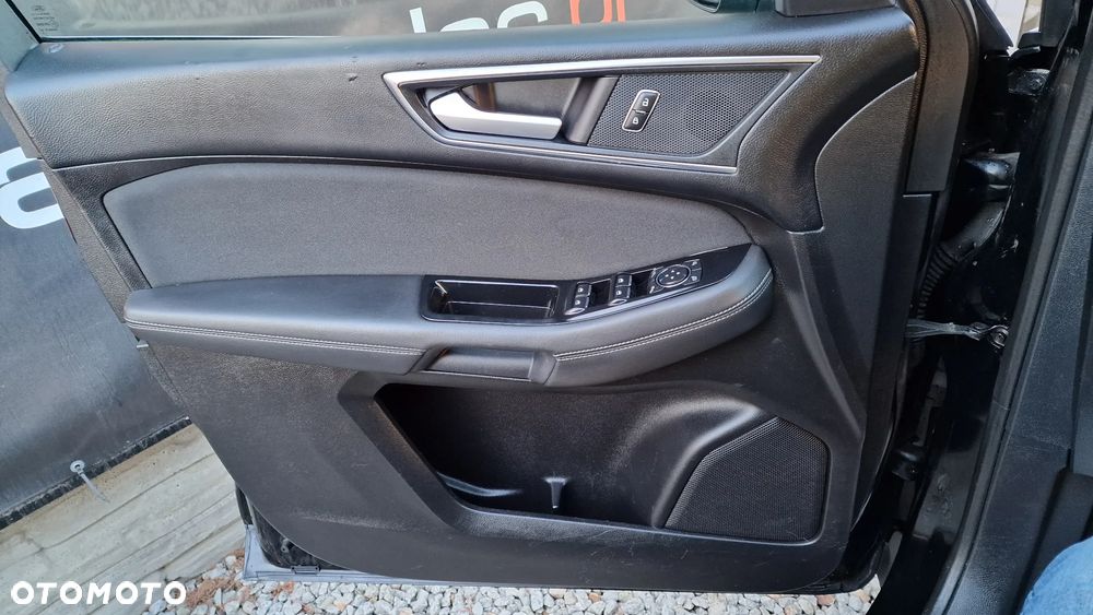 Ford S-Max - 35