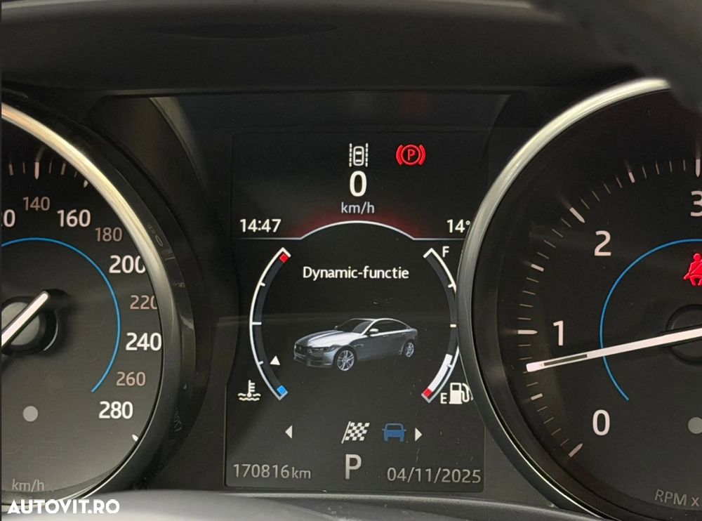 Jaguar XE 20d Aut. Prestige - 11