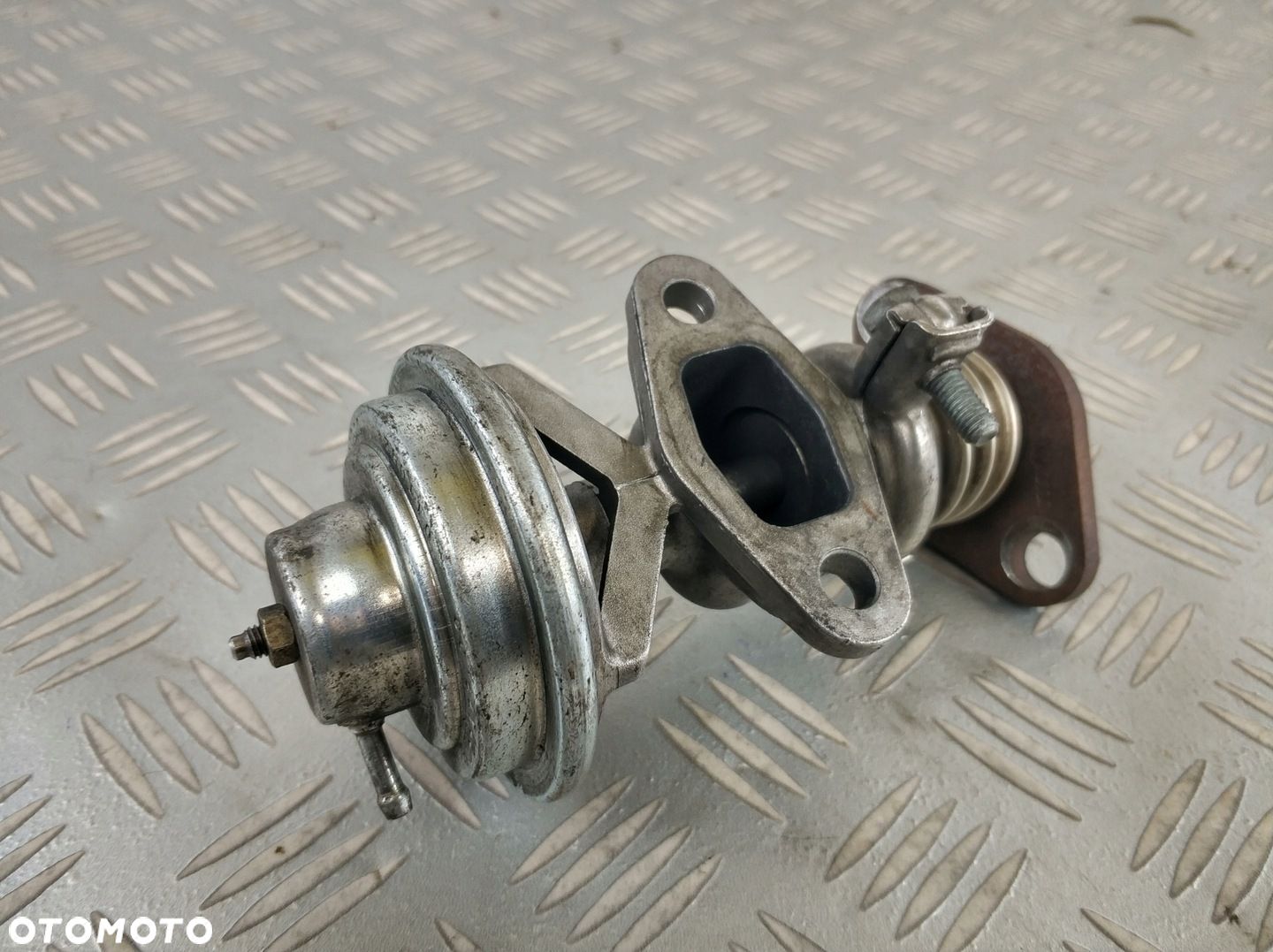 038131501 zawór EGR VW SKODA SEAT AUDI 1,9 2,0 TDI - 1