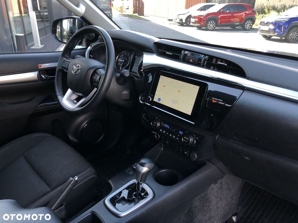 Toyota Hilux 2.8 D-4D mHEV Double Cab Executive 4x4 - 23