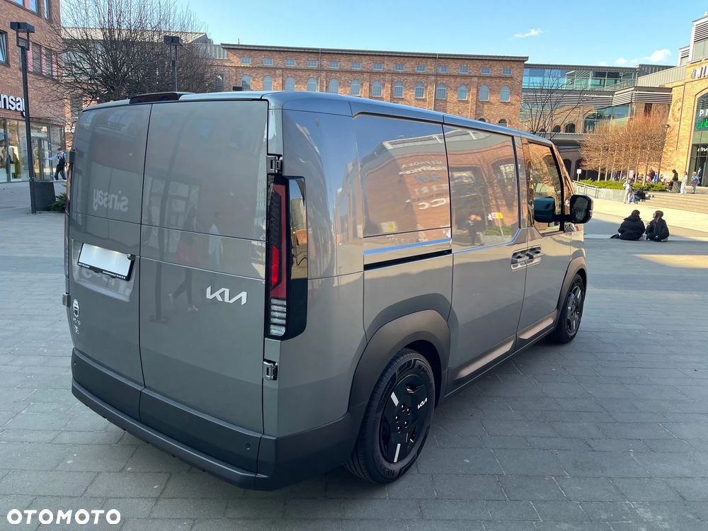 Kia PV5 - 7