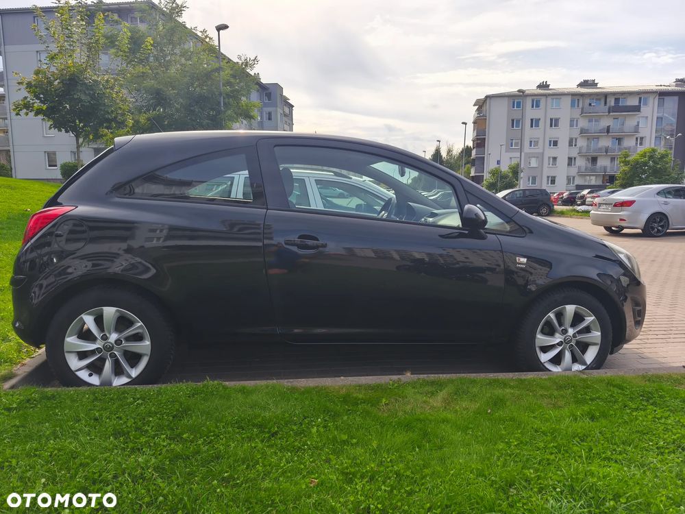 Opel Corsa 1.2 16V Energy - 3