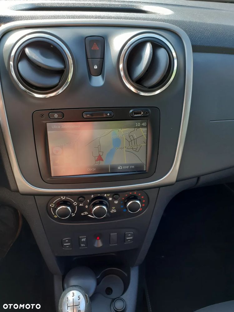 Dacia Sandero 1.5 dCi Laureate - 14