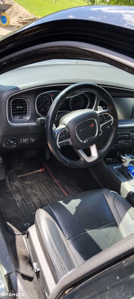 Dodge Charger - 7