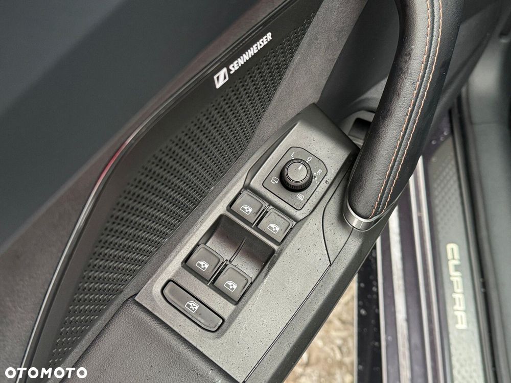 Cupra Leon Sportstourer 2.0 TSI 4Drive VZ DSG - 23