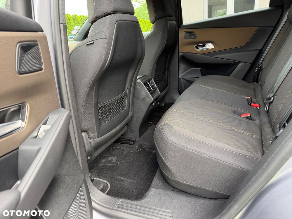 DS Automobiles DS 7 Crossback 1.6 E-Tense Bastille + - 24