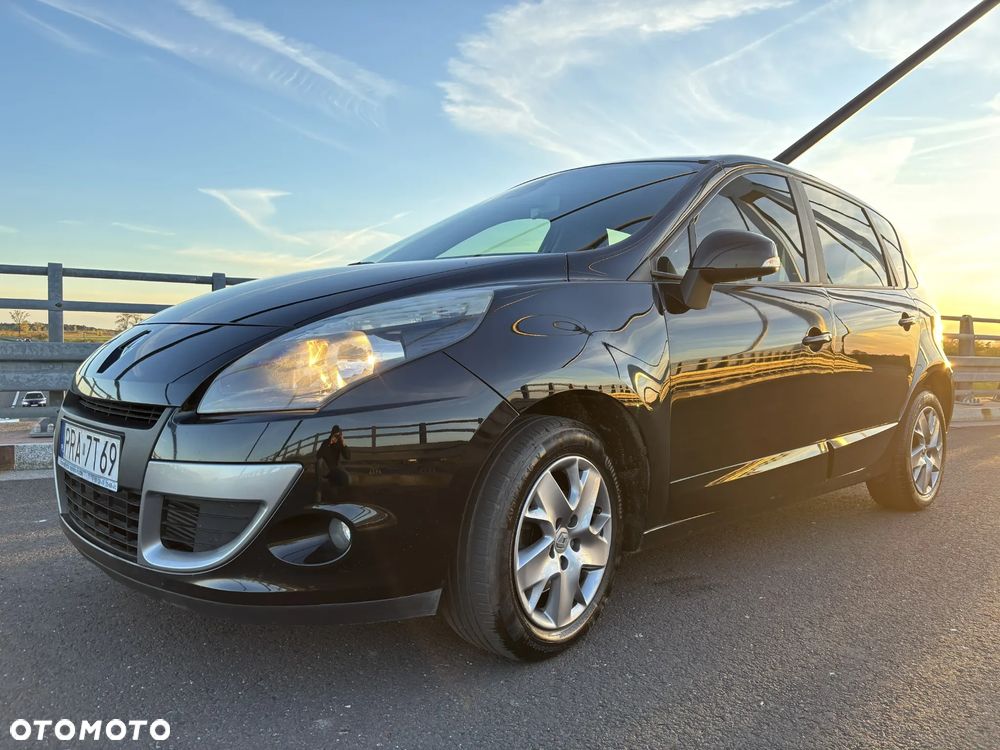 Renault Scenic - 2