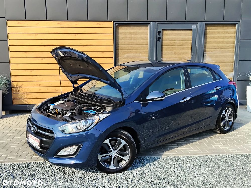 Hyundai i30 blue 1.6 CRDi Premium - 5