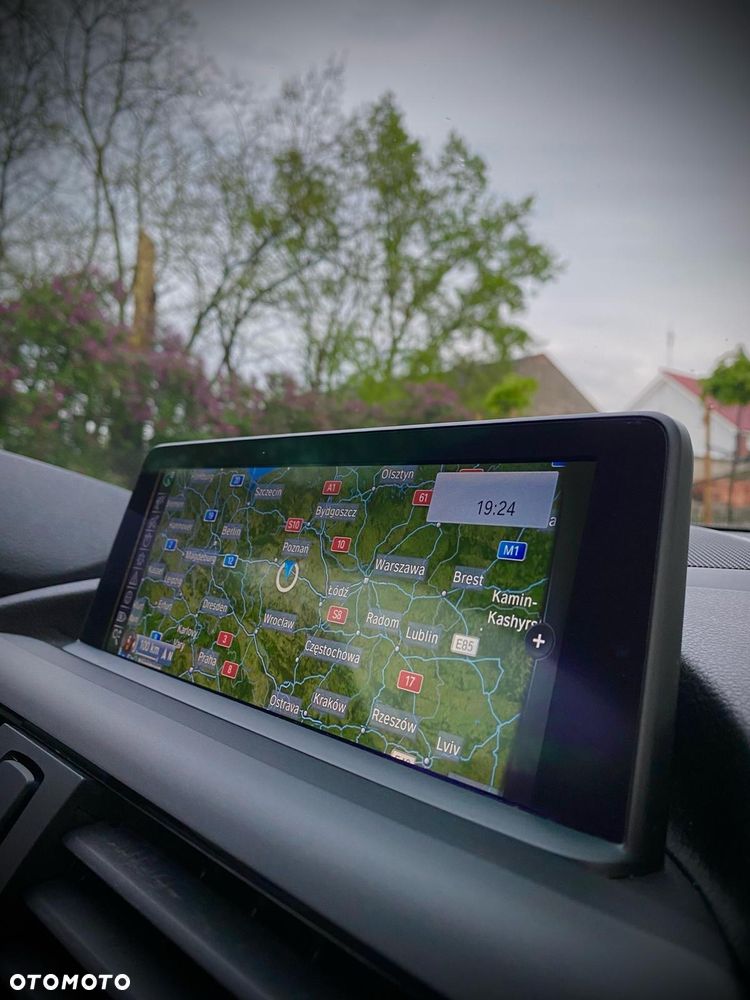 BMW Seria 1 120d Sport Line - 28
