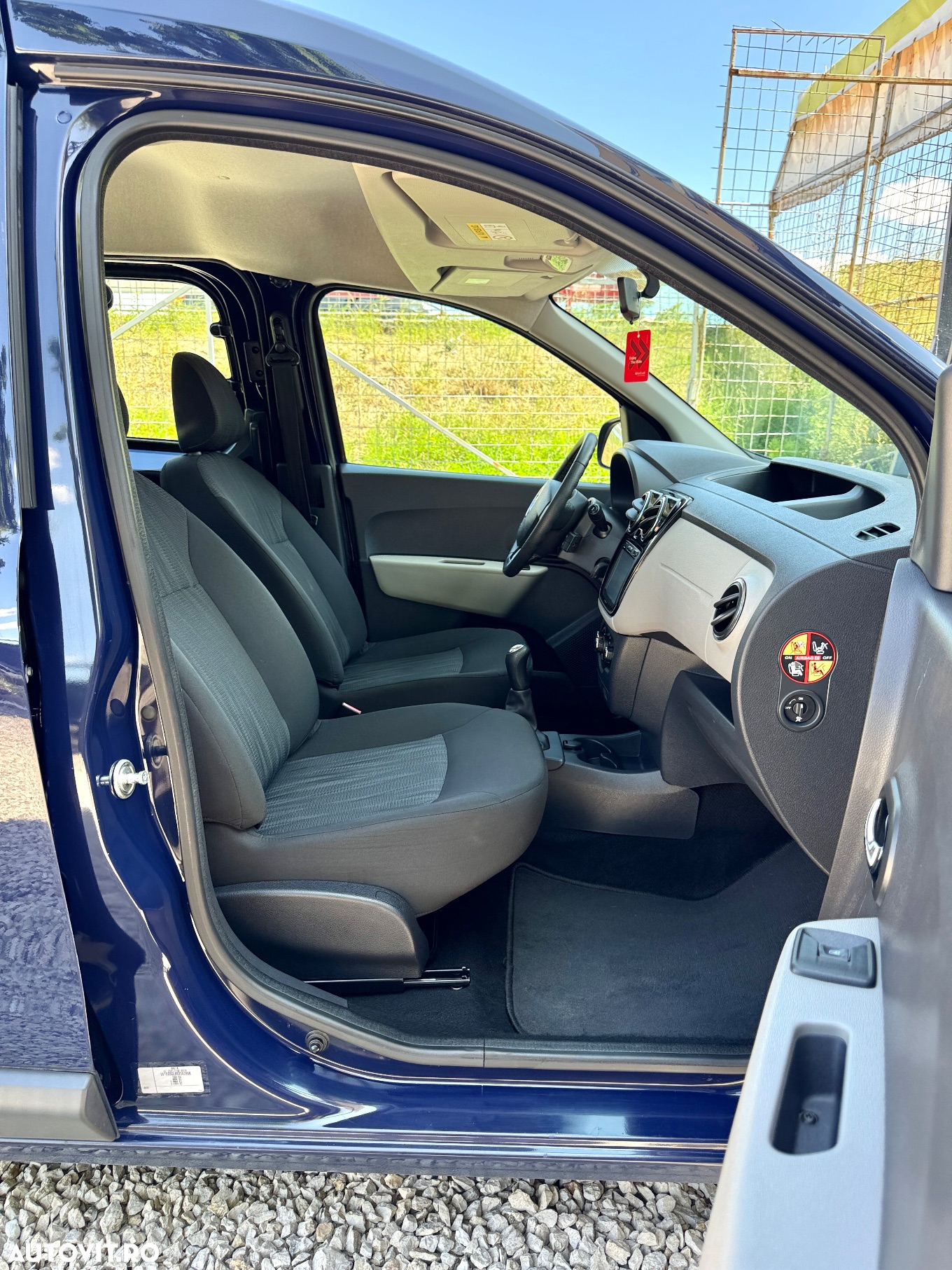Dacia Dokker 1.5 dCi 90 CP Laureate - 12