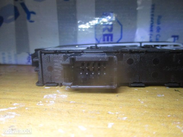 Interruptor 5G1927238E VW GOLF 7 2014 Sensor De Estacionamento VW GOLF 7 2013 1.2TSI 105CV 5P PRETO Sensor De Estacionamento  VW GOLF 7 5G FASE 1 2014 1.6TDI 105CV 5P CINZA RATO - 3