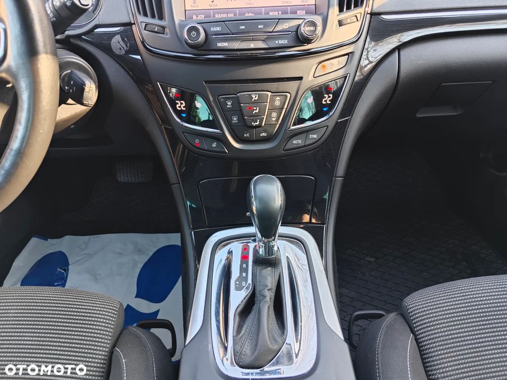 Opel Insignia 2.0 CDTI automatik Business Edition - 29