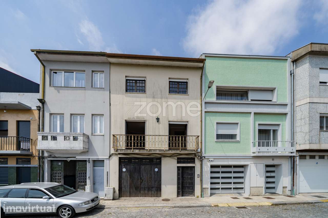 Prédio T4 com 363 m² em São Vicente – Braga! - Grande imagem: 4/51