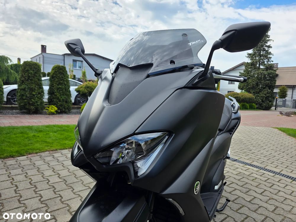 Yamaha Tmax - 14