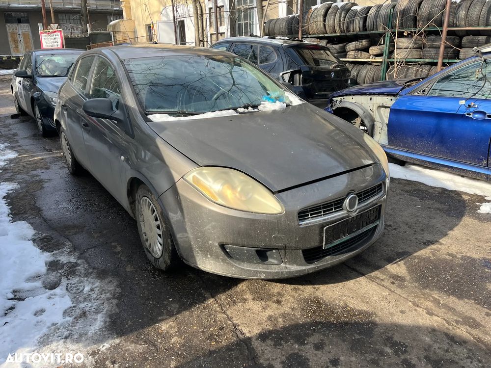 Dezmembrez Fiat Bravo II 2008 benzina bej auriu - 2