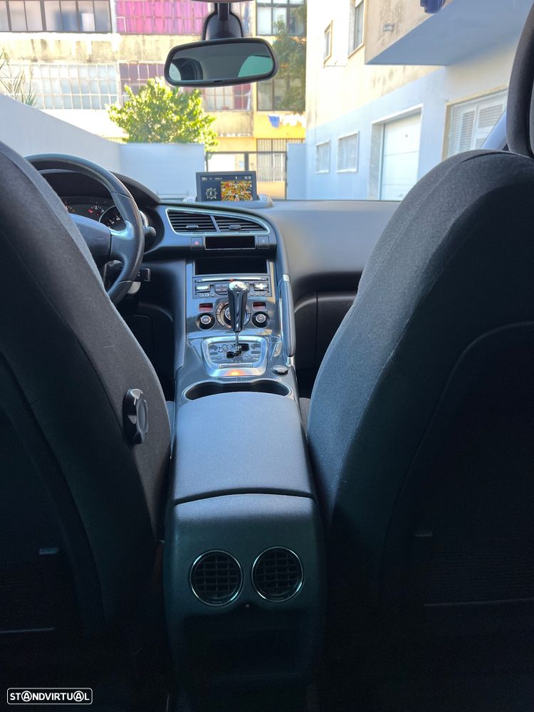 Peugeot 3008 1.6 BlueHDi Style EAT6 - 53