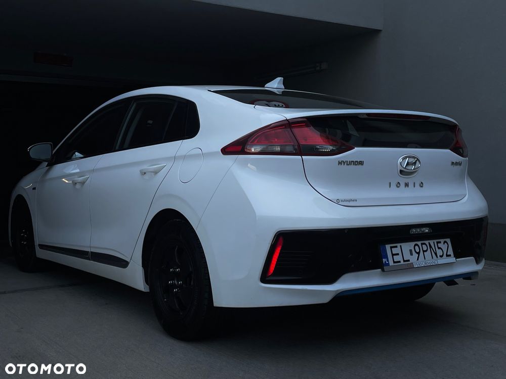 Hyundai IONIQ 1.6 GDI Style - 22