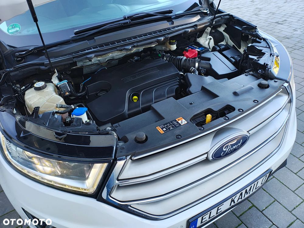 Ford Edge 2.0 TDCi 4x4 Titanium - 38