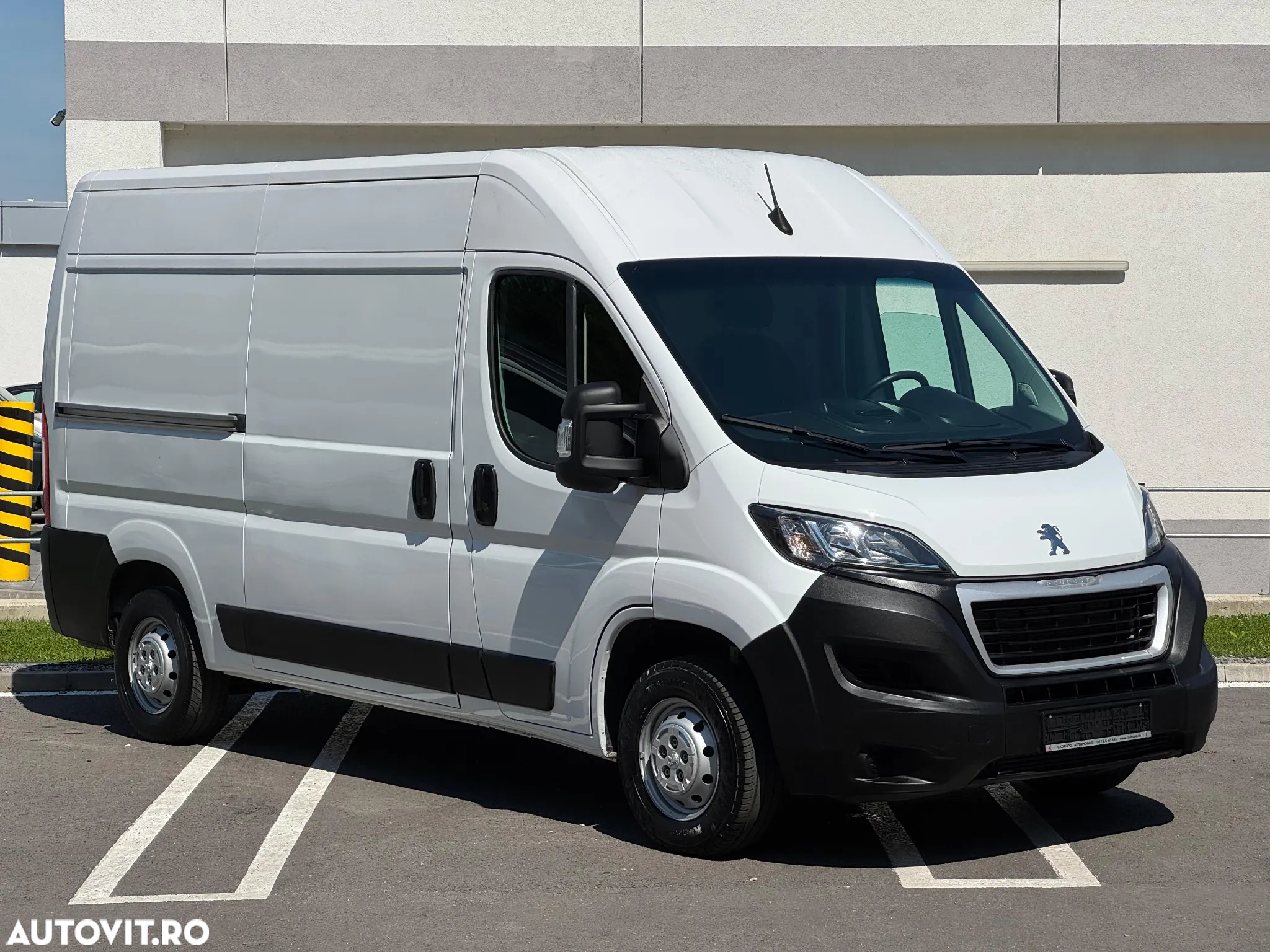 Peugeot Boxer L2H2 2.2 BlueHDI 120cp Business - 6