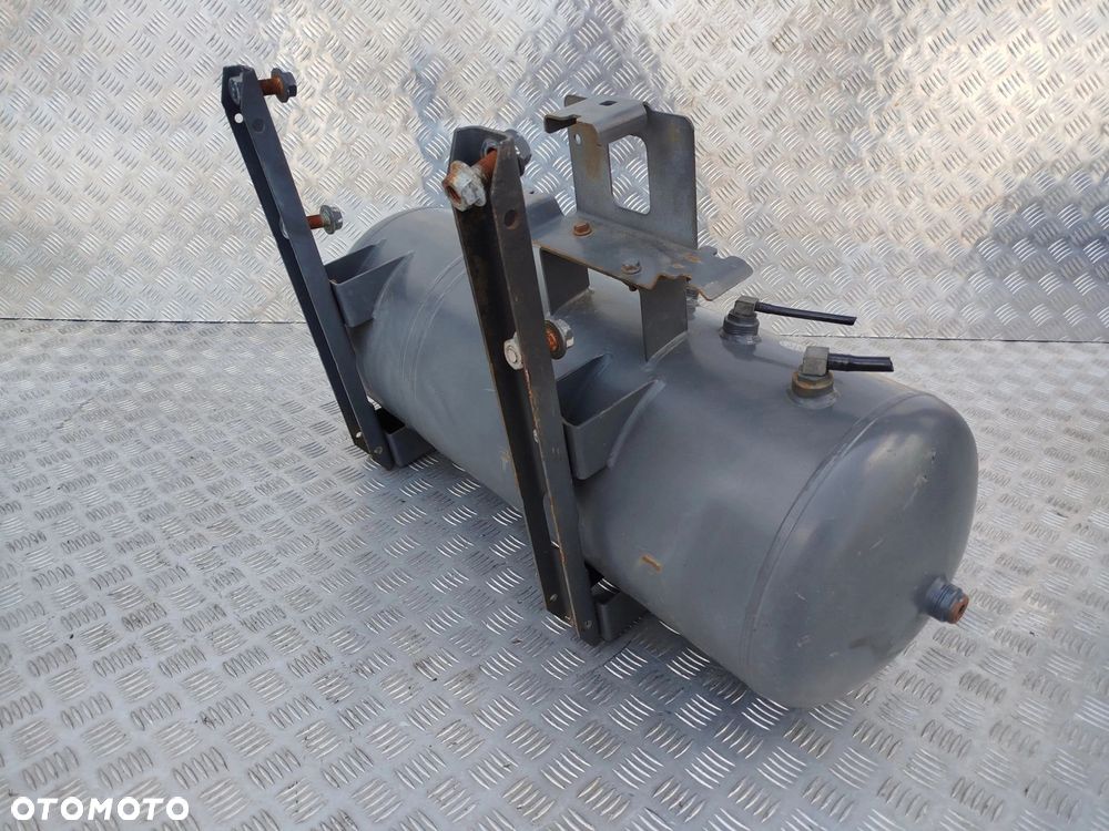BUTLA ZBIORNIK POWIETRZA DAF XF 106 - 4