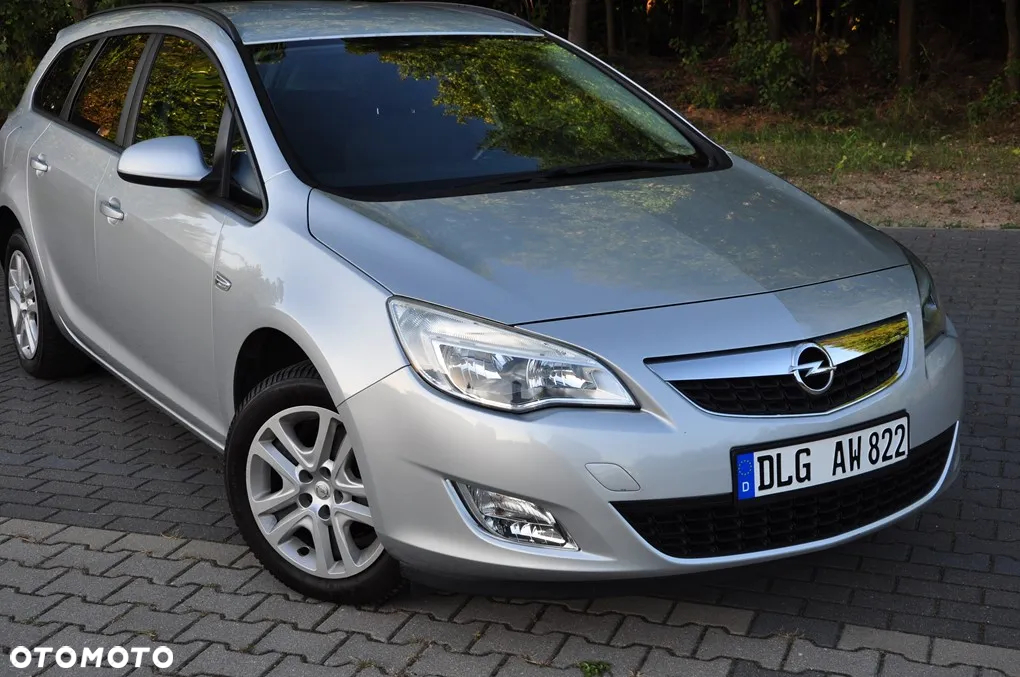 Opel Astra 1.4 Turbo Sports Tourer - 19