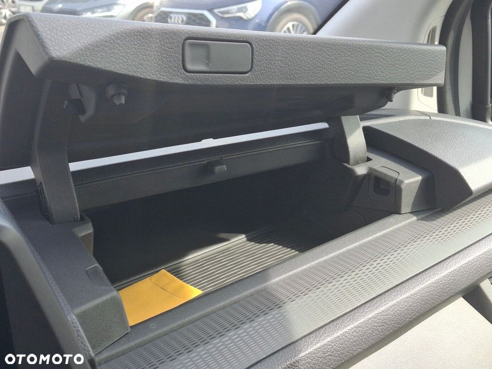 Volkswagen Transporter - 23