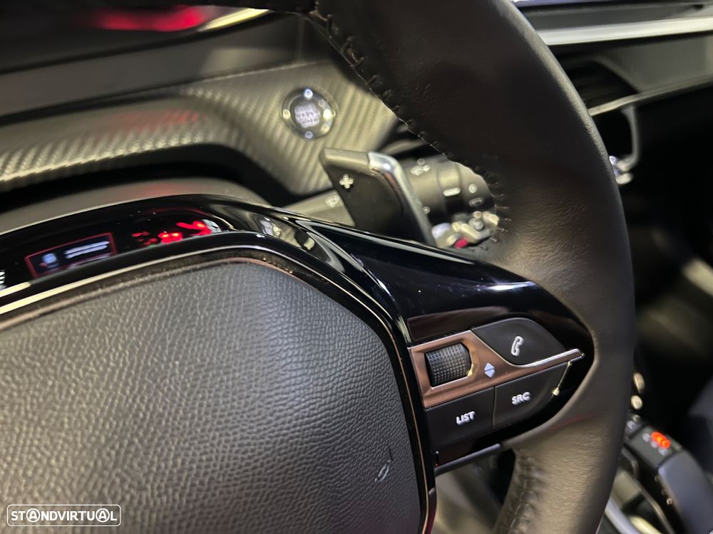 Peugeot 2008 1.5 BlueHDi Allure Pack EAT8 - 9