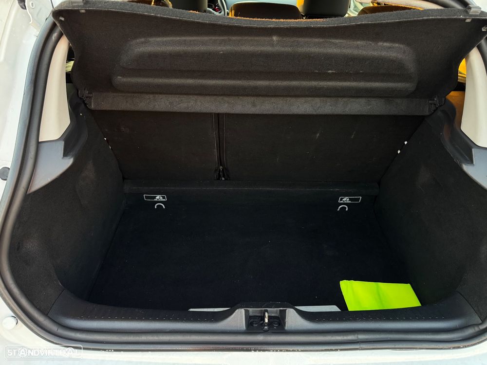 Renault Clio 1.5 dCi Zen - 10