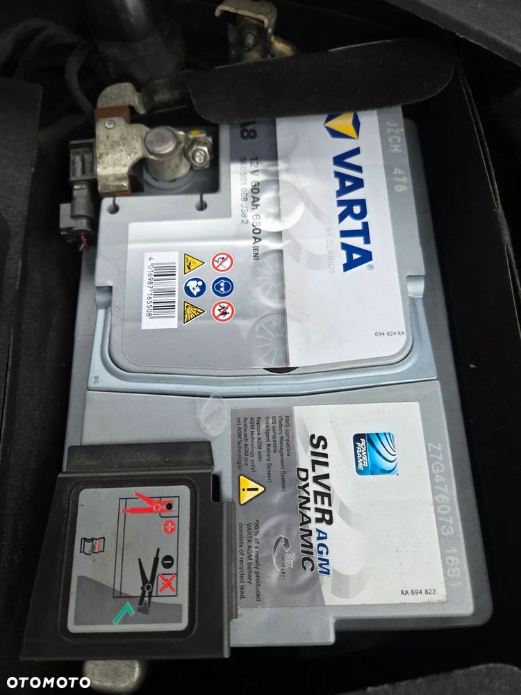 Skoda Superb Combi 1.8 TSI L&K - 12