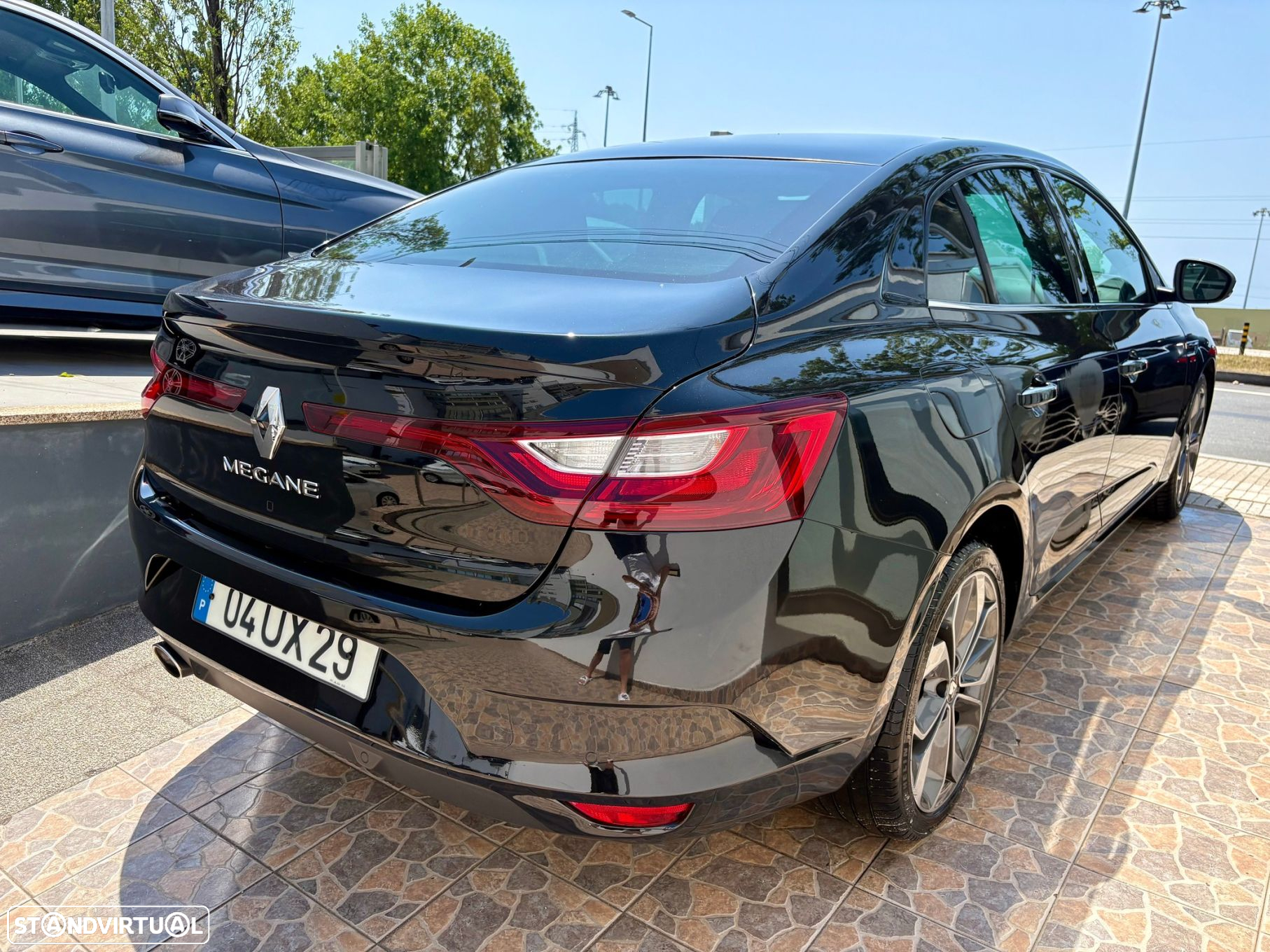 Renault Mégane Grand Coupe 1.5 dCi Limited EDC - 3
