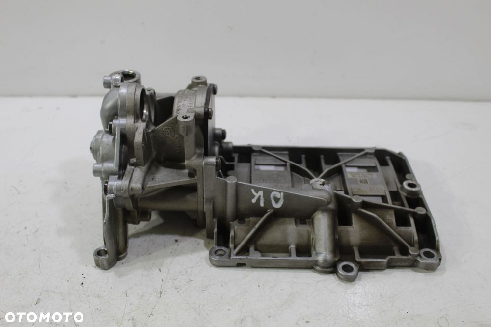 POMPA OLEJU BMW E60 E90 E87 E84 2.0D N47D20 7798014 - 4