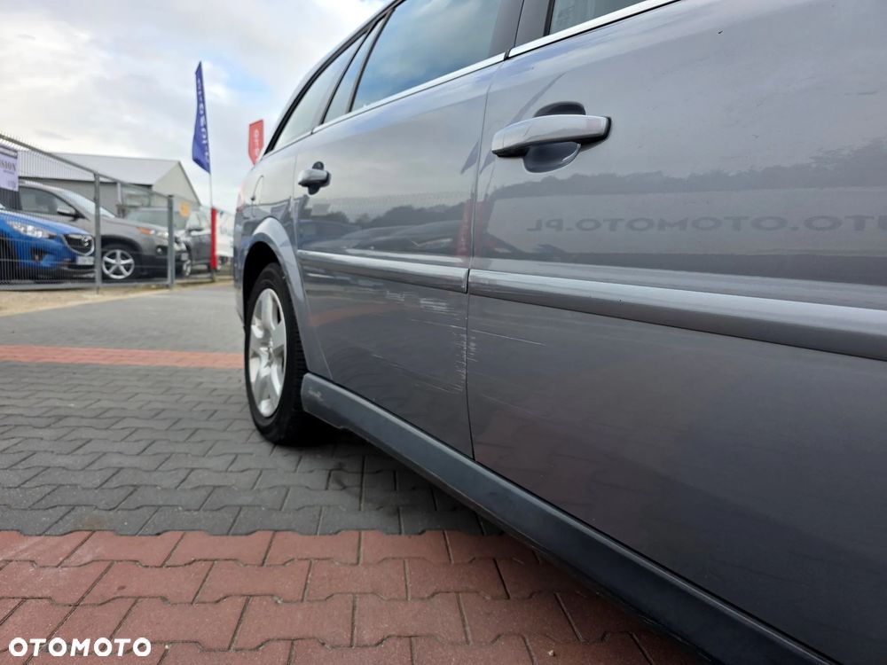 Opel Vectra 2.2 Caravan Business - 3
