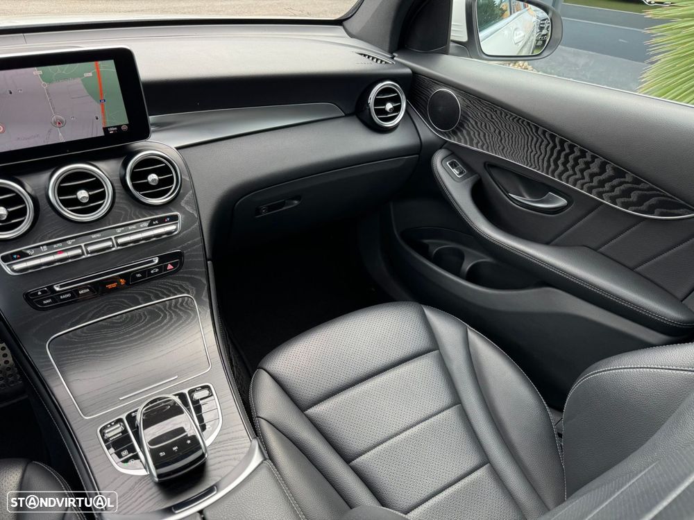 Mercedes-Benz GLC 250 d Coupé AMG Line 4-Matic - 25