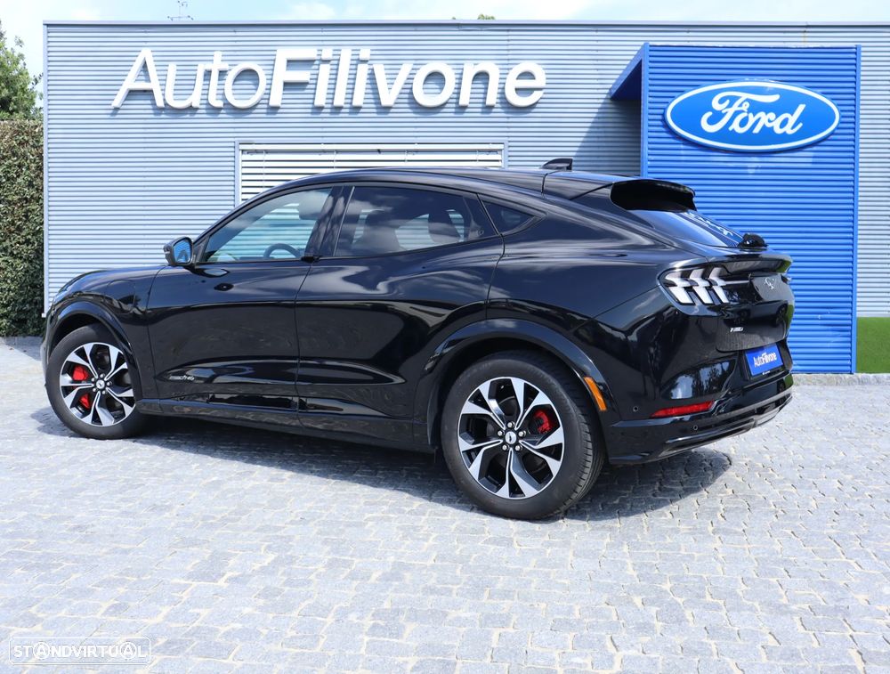Ford Mustang Mach-E AWD PREMIUM - 4