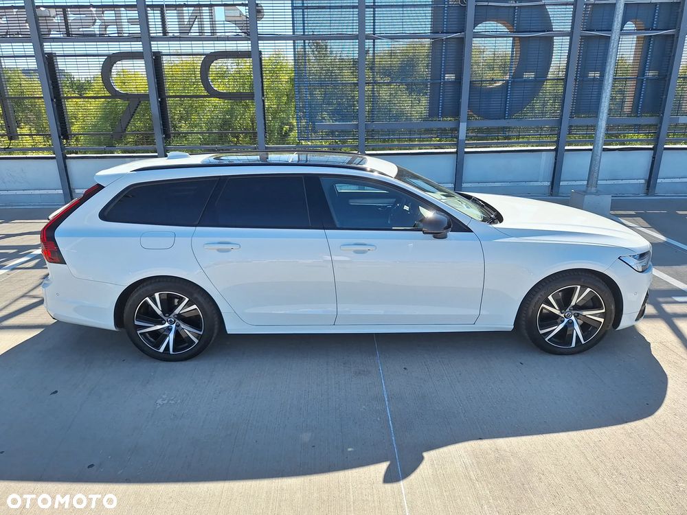 Volvo V90 T8 AWD Plug-In Hybrid R-Design - 7