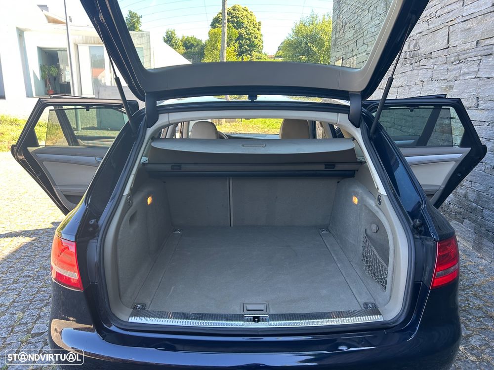 Audi A4 Avant 2.0 TDI exclusive - 23