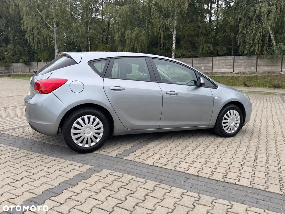 Opel Astra 1.4 Turbo Edition - 8
